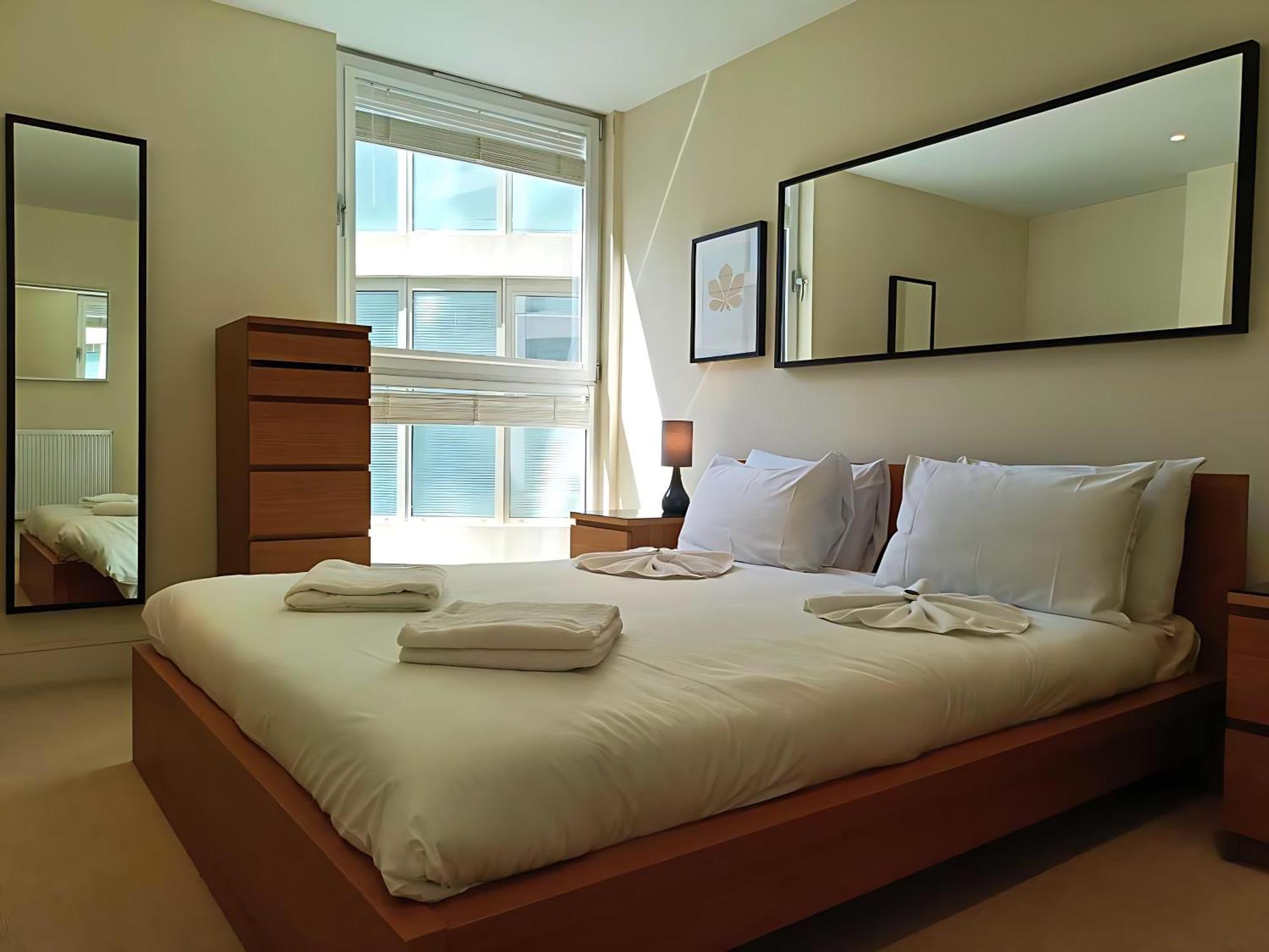 Canary Wharf Serviced Apartments ลอนดอน ภายนอก รูปภาพ